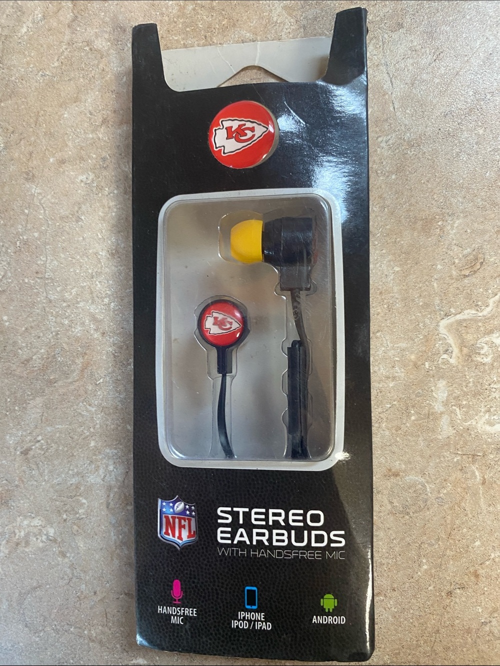 Kansas City Chiefs Black and Red Stereo Earbuds with Handsfree Mic
